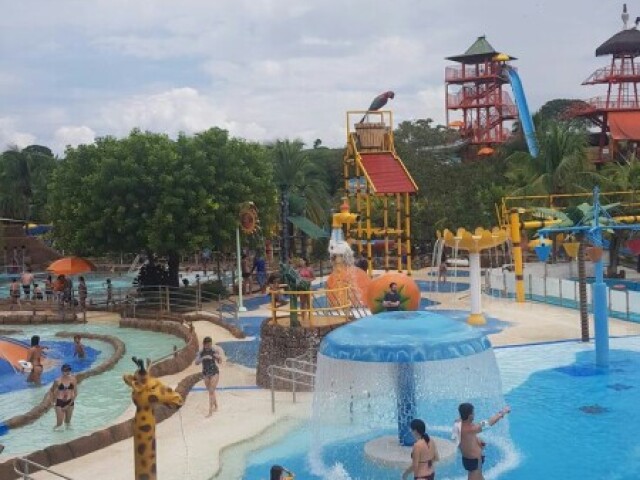 Parque aquático