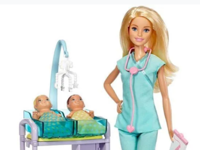 Barbie médica