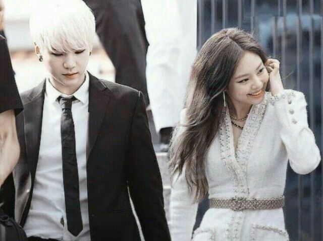 jennie e suga