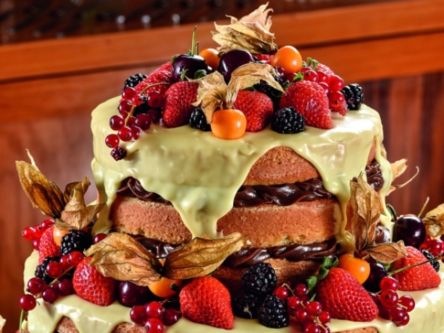 Naked cake: o seu negócio é se mostrar como veio ao mundo, sem muitos artifícios