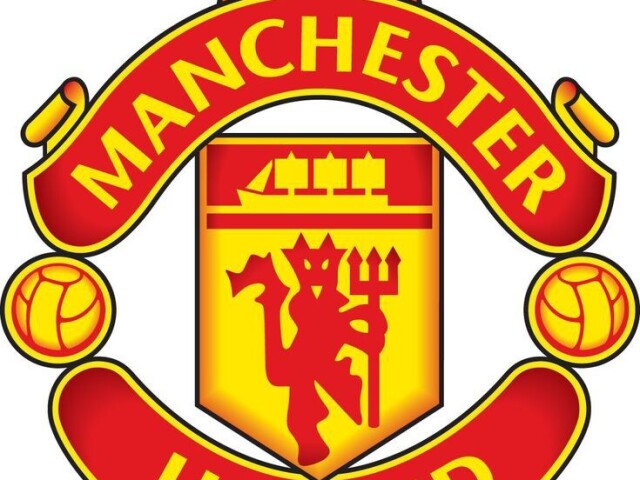 Manchester United
Pois o Cristiano Ronaldo jogou nesse time em 2008