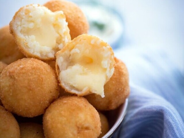 Bolinho de queijo