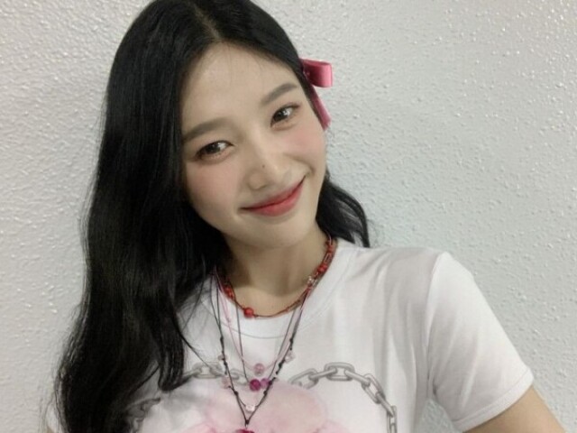 Joy - Red Velvet