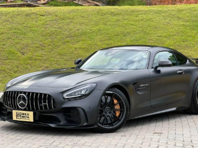 Mercedes AMG GTR