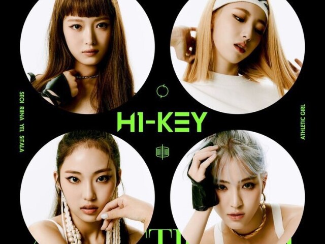H1-KEY - athletic girl