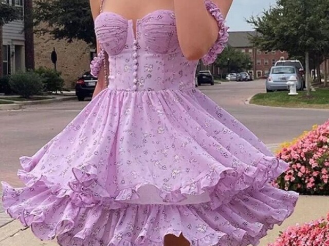 - 👑 -