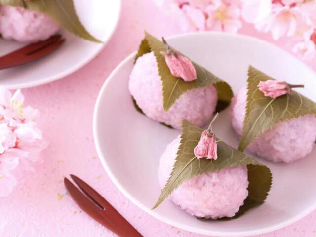 Sakura mochi