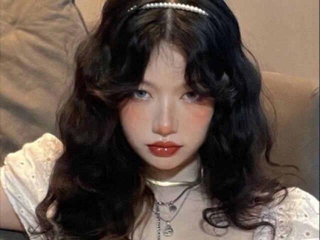 • Stella
🇨🇳 chinesa
16 anos
Treinou 4 anos