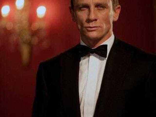 Daniel Craig