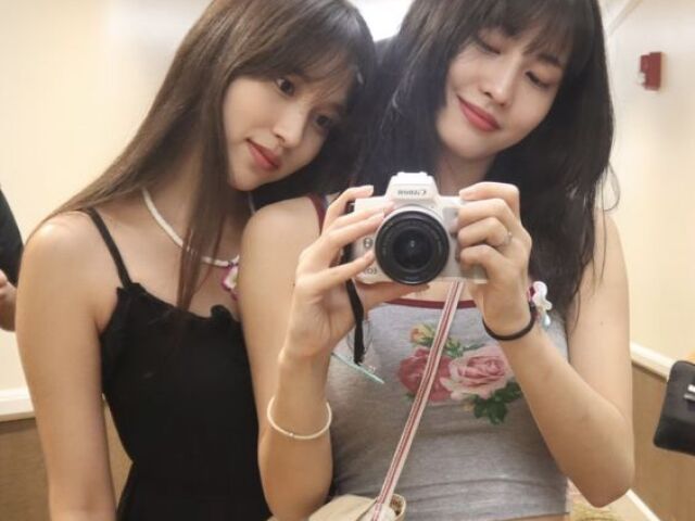 momo e mina.