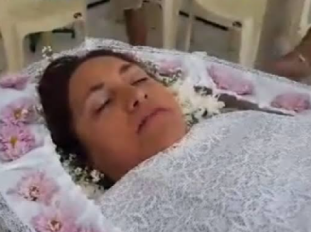 N tenho mae ela morreu