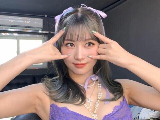 Momo(twice)