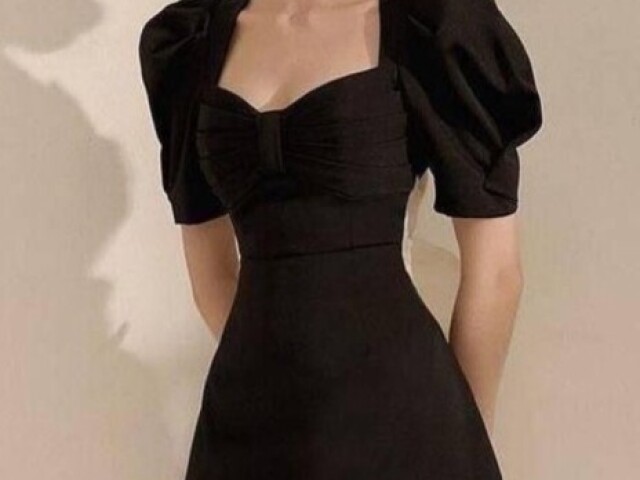 Lindo vestido preto