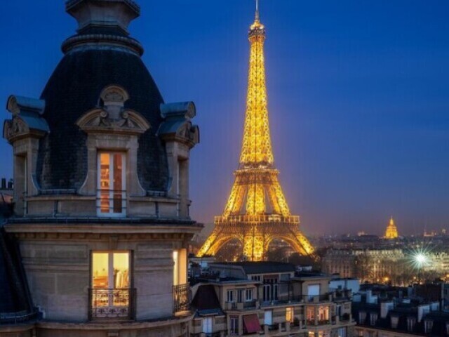 Paris
França