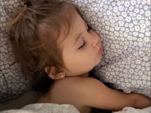 Safira
1ano
Pais tentaram matar ela
