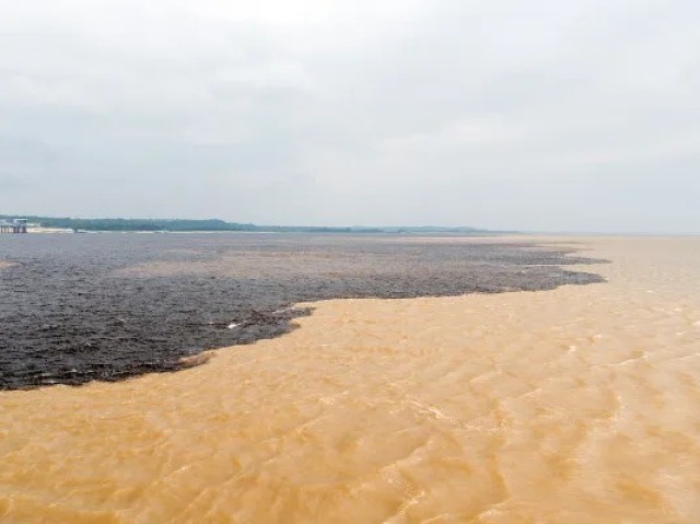 Encontro das Aguas