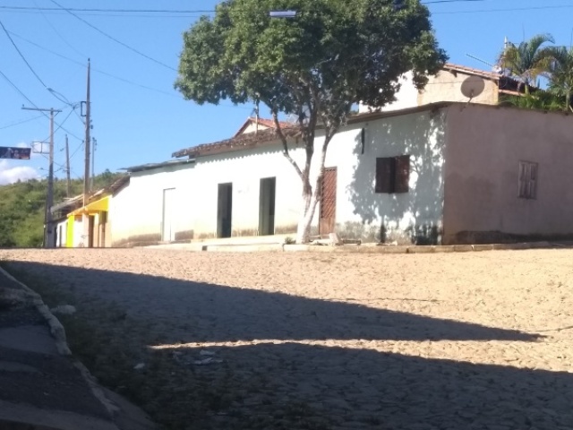 Cidadezinha no interior de Minas Gerais.