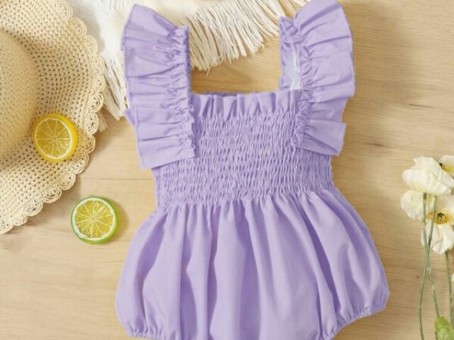 Este vestido roxo simples