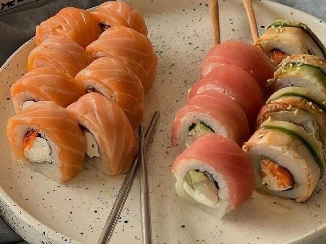 Sushi.