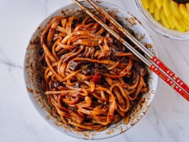 Jajangmyeon