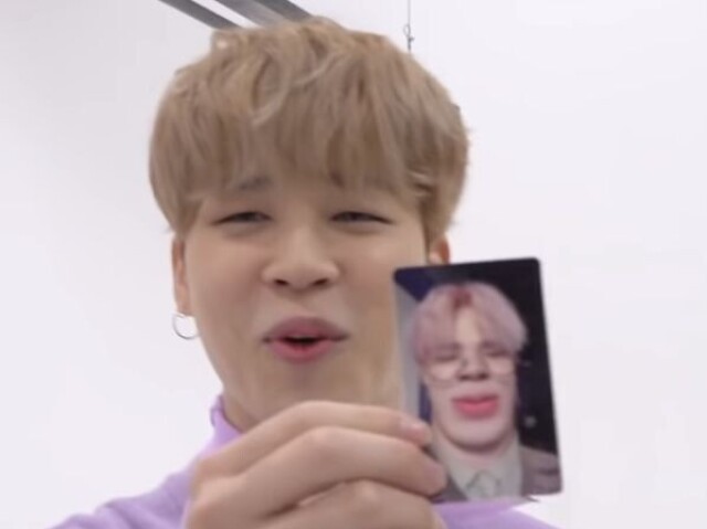 jimin vindo te mostrar um meme que ele achou engraçado