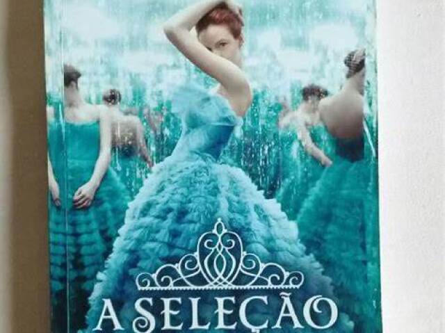 A saga "A seleção" de Kiera Cass