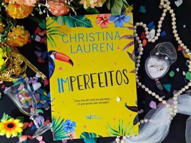 "Imperfeitos" de Christina Lauren