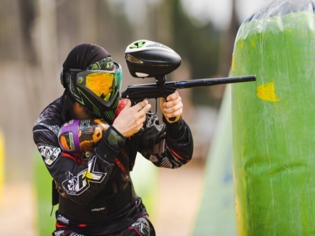 PAINTBALL