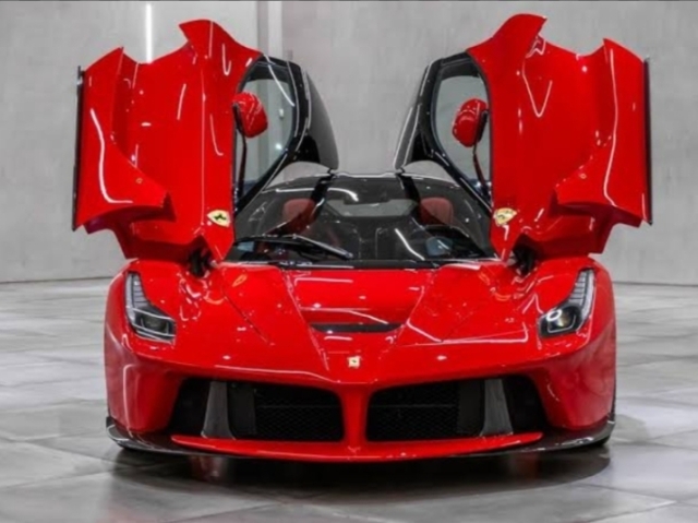 Ferrari Laferrari