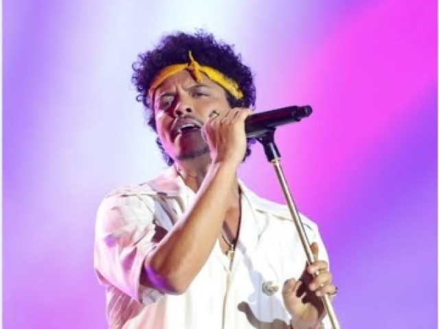 BRUNO MARS