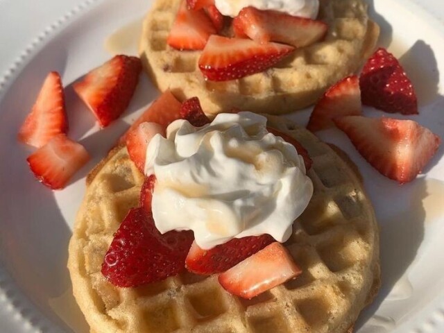 Waffles e morango