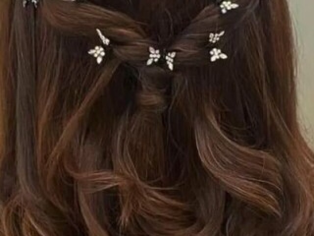 (Desculpa o corte, mas p cabelo tá solto)