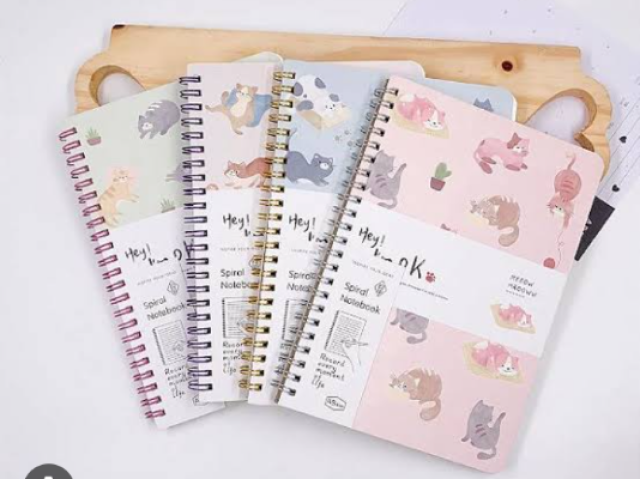 Caderno fofinho super cute