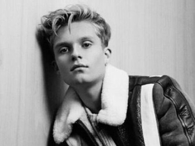 Tom Glynn-Carney