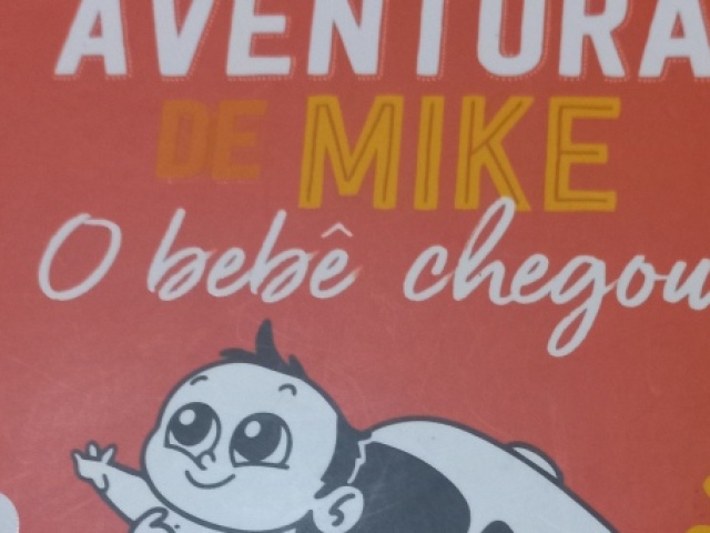 Eu gosto de ler as aventuras de mike