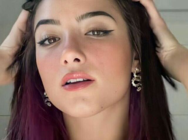 Corte de cabelo mais make
#superlegal #cabelo #make #bonito