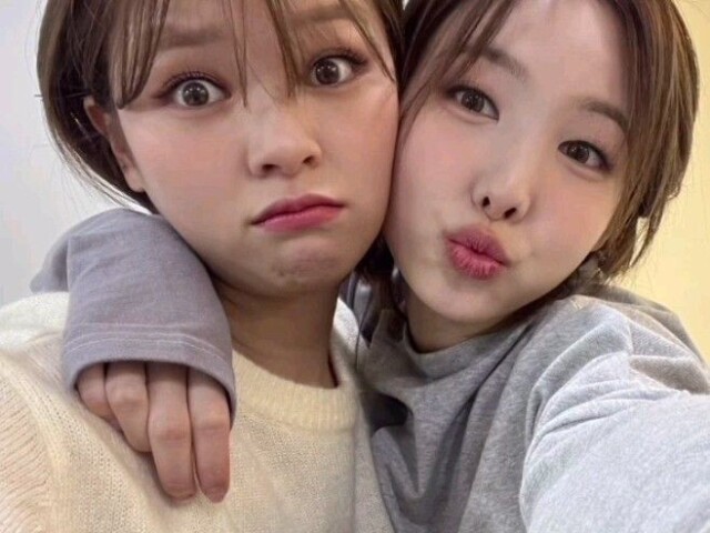 2yeon(pq só dá 8 respostas)