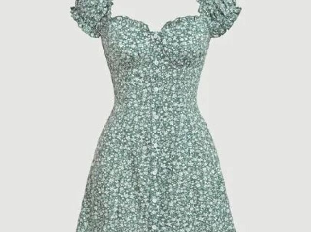 Vestido curto .