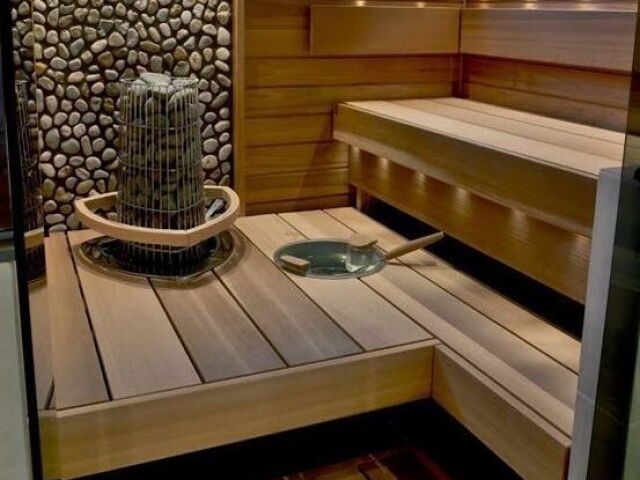 Uma sauna, um lugar relaxante para tirar todos os pensamentos ruins.