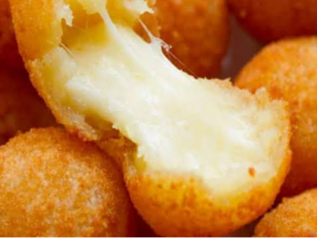 Bolinho de queijo