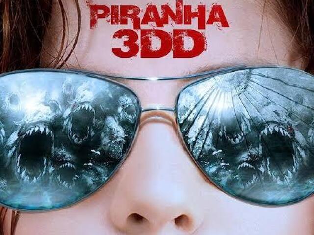 Piranha 3DD (2012)