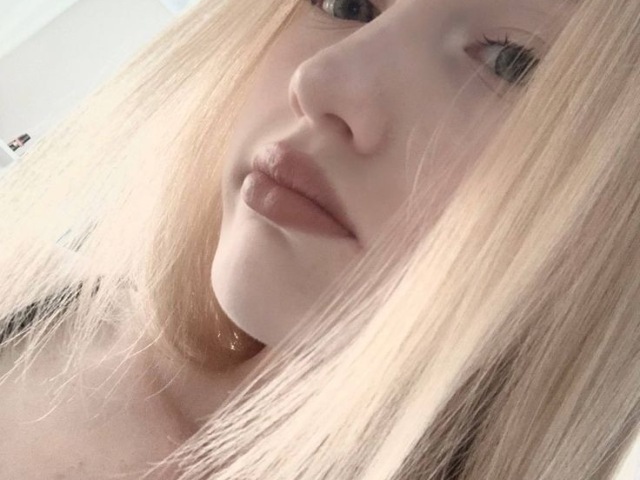 Blonde girl / European or American