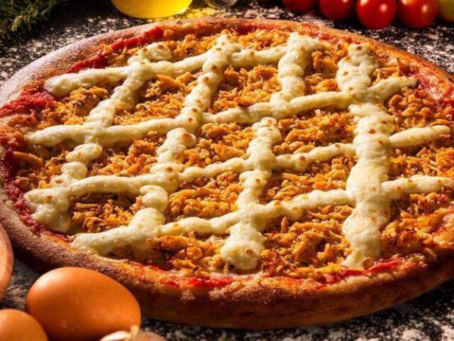 Pizza de frango com catupiry