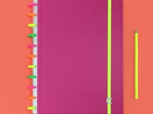 Caderno neon