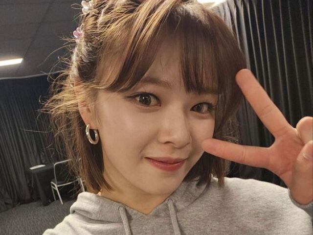 jeongyeon - twice