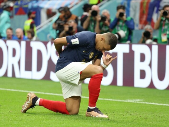 Mbappe: comemoração da copa