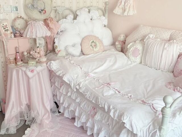 ౨ৎ ⋆。˚