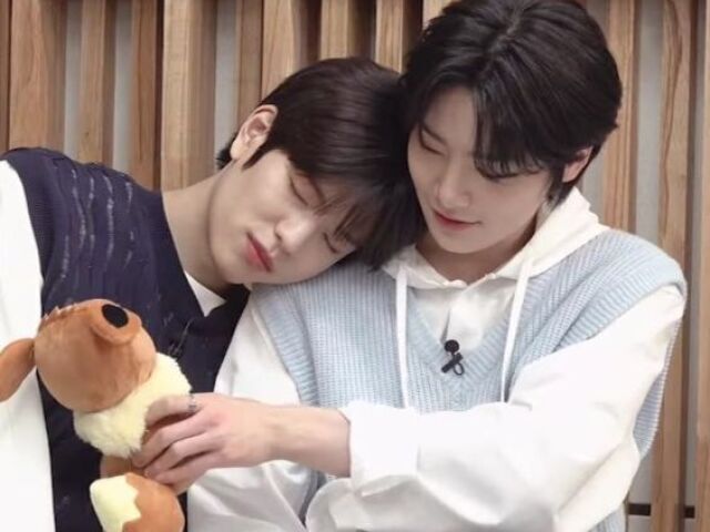 SeungIn
( I.N X Seungmin )