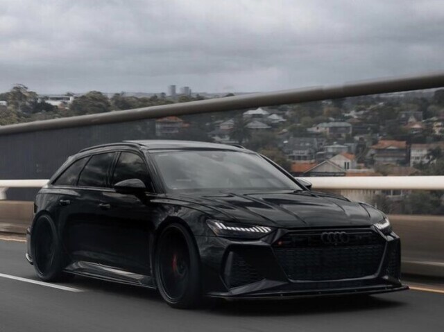 Audi r
RS6