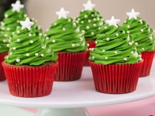 Cupcake em forma de árvore de Natal